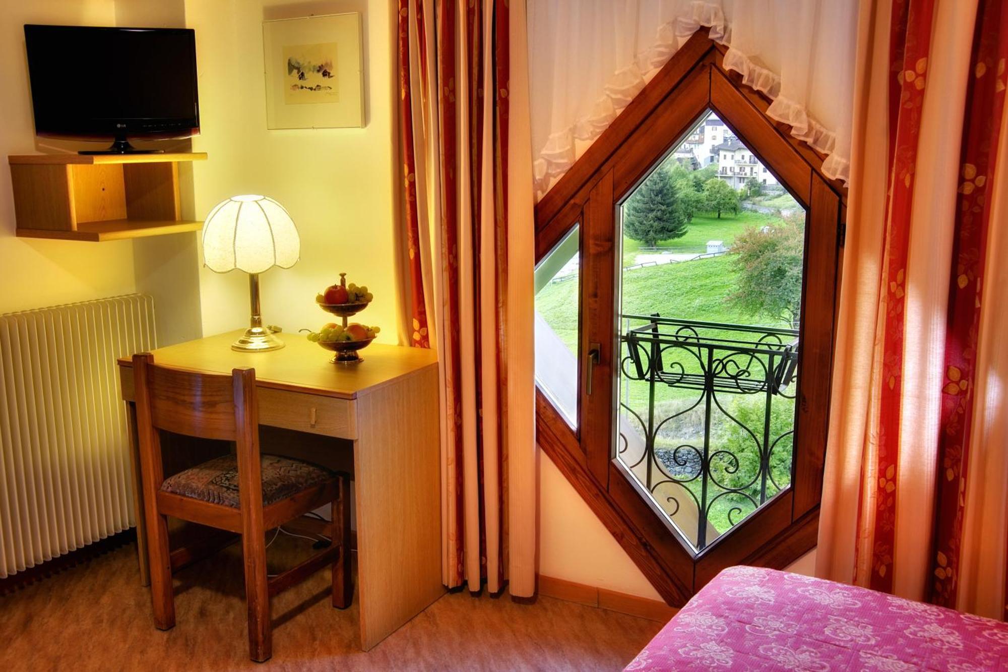 Albergo Miramonti Rabbi Exteriér fotografie