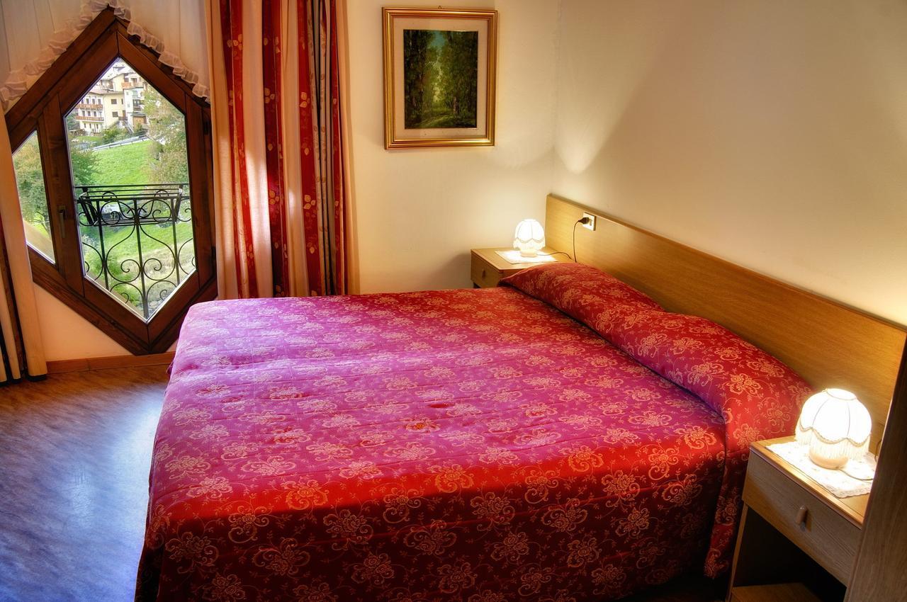 Albergo Miramonti Rabbi Pokoj fotografie