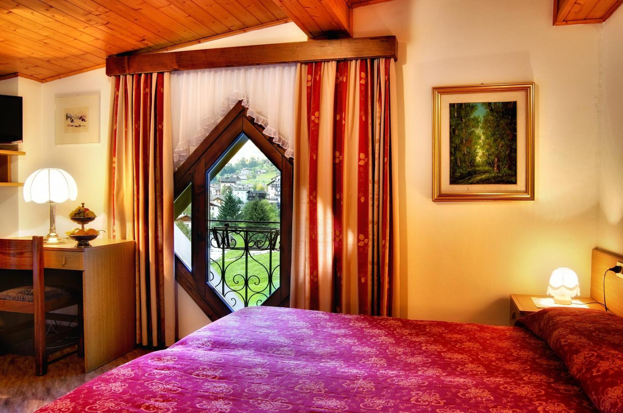 Albergo Miramonti Rabbi Pokoj fotografie