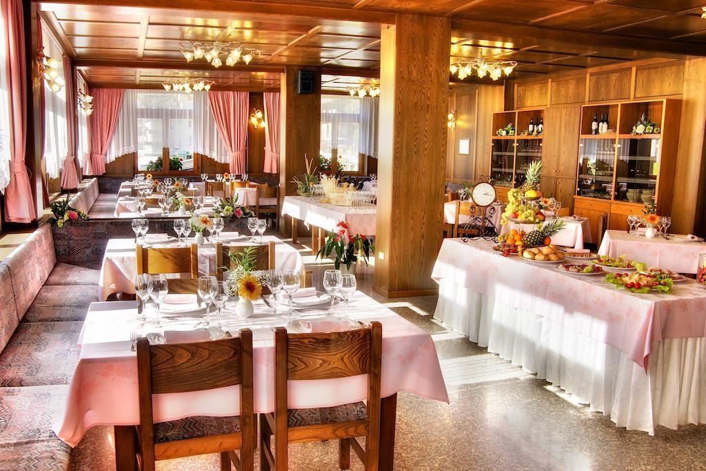 Albergo Miramonti Rabbi Exteriér fotografie